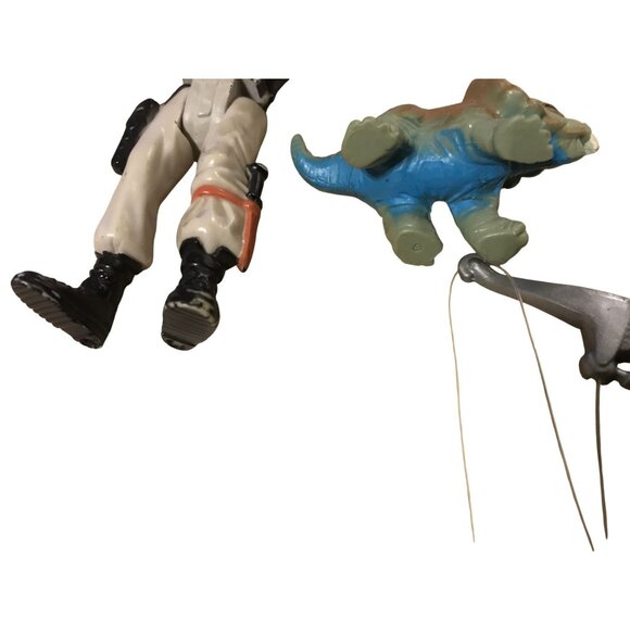 Jurassic Park Dino Trackers Sgt T-Rex Turner 5" Action Figure Kenner 1993 Access - Picture 8 of 14